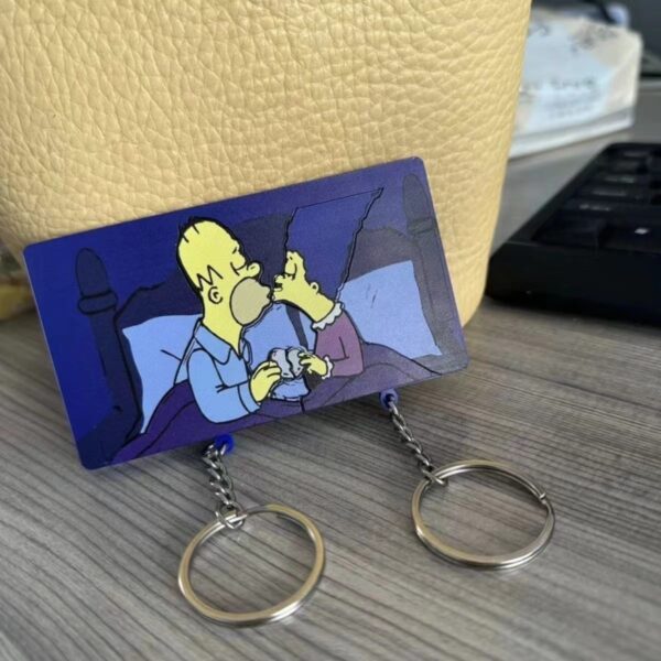 Crayon Shin chan couple keychain refrigerator sticker Simpson family flying house travel notes mobile castle couple pendant - Image 6