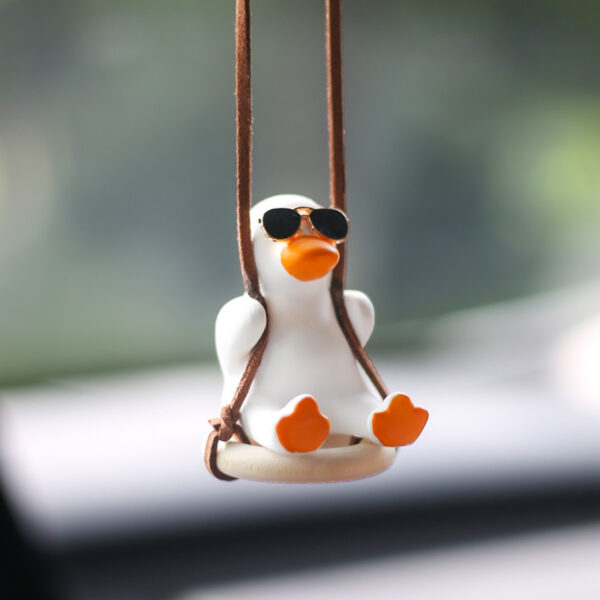 Cute Duck Car Pendant Swinging Autumn Car Rearview Mirror Pendant Pendant Pendant Car Interior Accessories Female Perfume Handmade Duck - Image 4