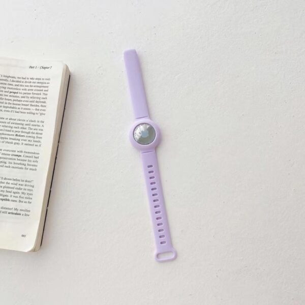 In stock new suitable Apple AirTag tracker anti loss watch with bracelet, liquid environmentally friendly silicone children's watch strap - Image 11