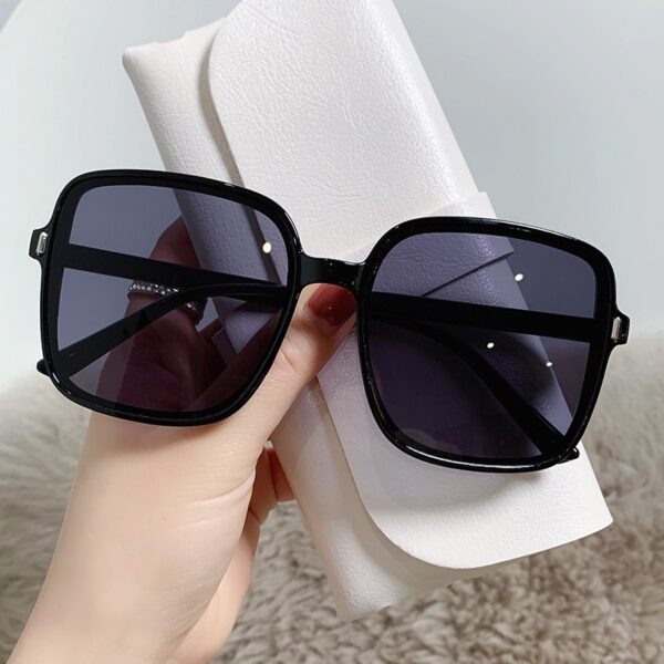 Rice nail square sunglasses Women's shades gradient trend UV protection - Image 4