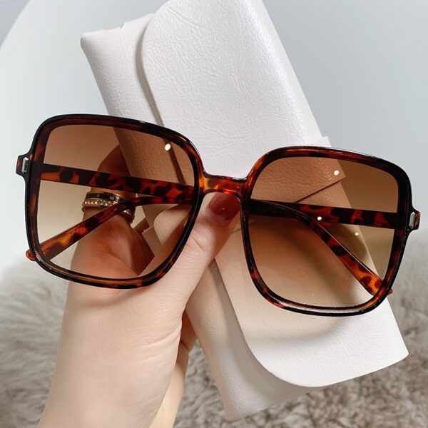 Rice nail square sunglasses Women's shades gradient trend UV protection - Image 6